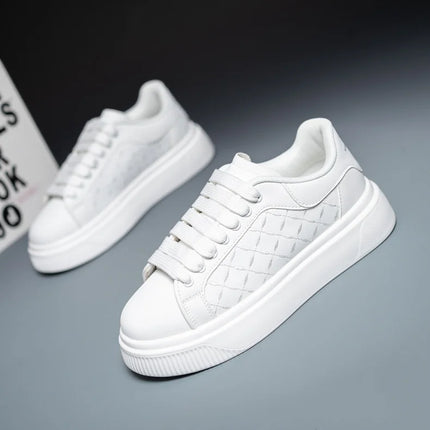 2025 Spring New Fashionable Breathable Anti slip Soft Bottom Lightweight Sports and Leisure Board Shoes for Men and Women