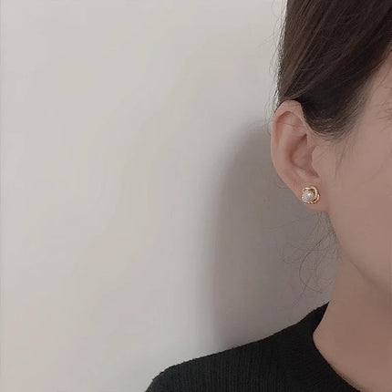 Gioielli in oro 14k di lusso Orecchini in oro reale Zircone Perla Twist Orecchini a bottone di lusso per le donne Brincos Pendientes Bijoux platinumshop