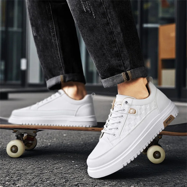 Men's Flat Casual Shoes Spring Breathable Soft-Sole Anti-Slip Outdoor Walking Shoes Youth Fashion White Shoes Sports Board Shoes