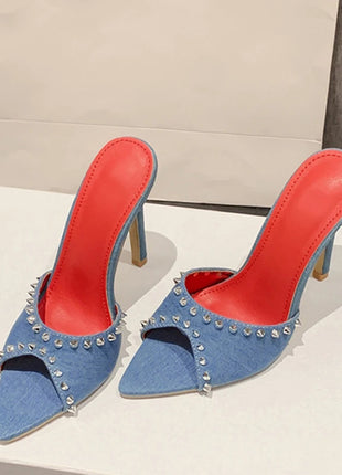 Liyke 2026 Mode d'été Rivet en métal Designer Talons hauts Chaussons femme Sexy Bout pointu Fête Stripper Chaussures Sandales