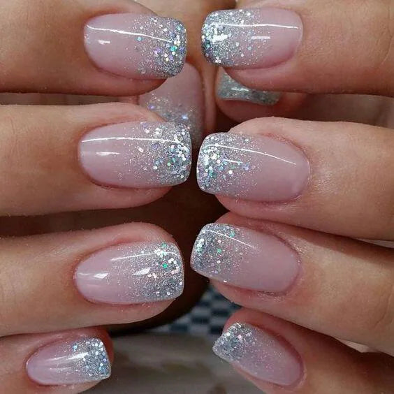 24Pcs Simple Square Head Fake Nail with nude design White Gradient French Press on False Nails Short Full Cover Nail Tips
