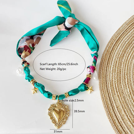 Collana bandana morbida con ciondolo a forma di fiore a forma di cuore placcato in oro per gioielli impilabili da donna e ragazza PlatiNum
