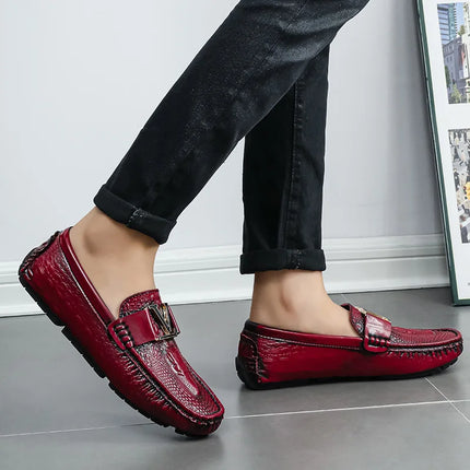 Nuove Scarpe Casual da Uomo Slip-On con Suola Morbida 2026, Stile Britannico Versatile e di Tendenza, Mocassini Comodi e Abbinabili a Tutto