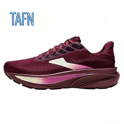 Scarpe da corsa professionali in tessuto jacquard ultra-traspirante, con suola ondulata ad alta reattività per allenamento maratona e corsa a lunga distanza intensiva.
