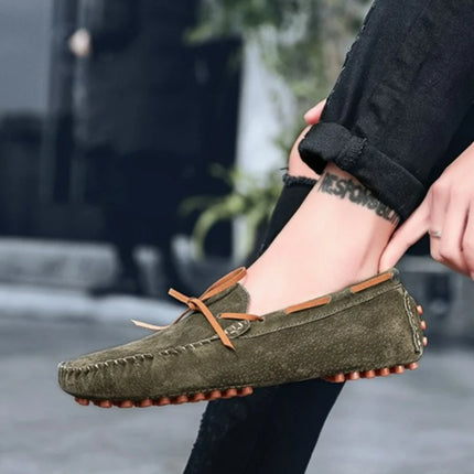 Scarpe casual da uomo Mocassini in pelle scamosciata Scarpe classiche in pelle Scarpe da guida morbide Mocassini di lusso Slip on caldi Scarpe da uomo Taglie forti 38-49