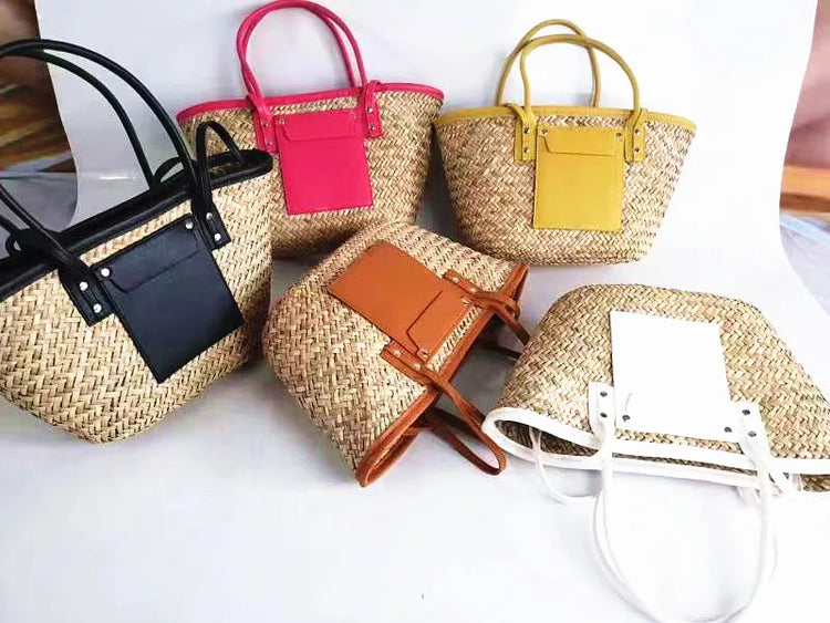 Borsa estiva in paglia intrecciata 2025 Nuove borse da spiaggia per le vacanze in tessuto Lettera personalizzabile Borsa a tracolla di grande capacità Borse a mano da donna