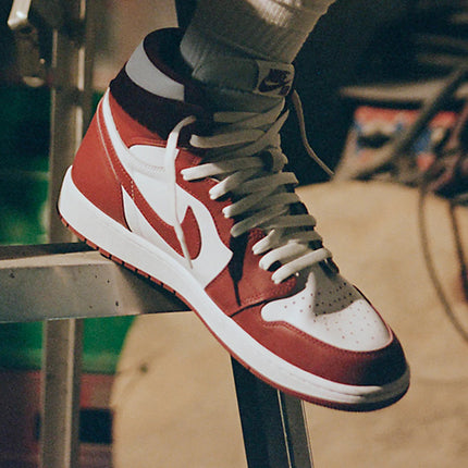 Scarpe da ginnastica leggere ammortizzate Nike Authentic Air Jordan 1 da uomo DZ5485-160 platinumshop