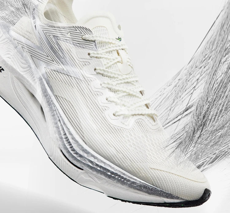 361 Degrees FLAME 3.0 Men Women Running Shoes Carbon Plate Racing Rebound Stable Breathable Wear-resistant Sneakers 672412207 PlatiNum