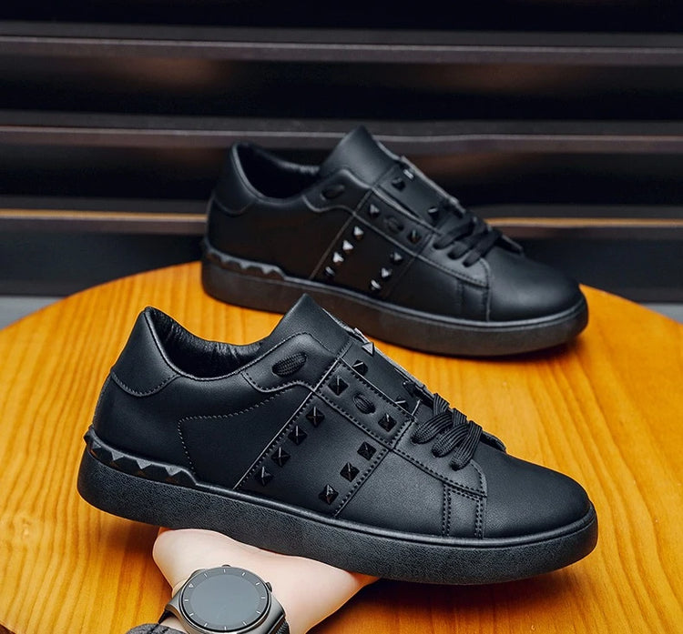 Spring Autumn New Men's White Shoes Trendy Fashion Youth Flat Board Shoes Men's Single Shoes
