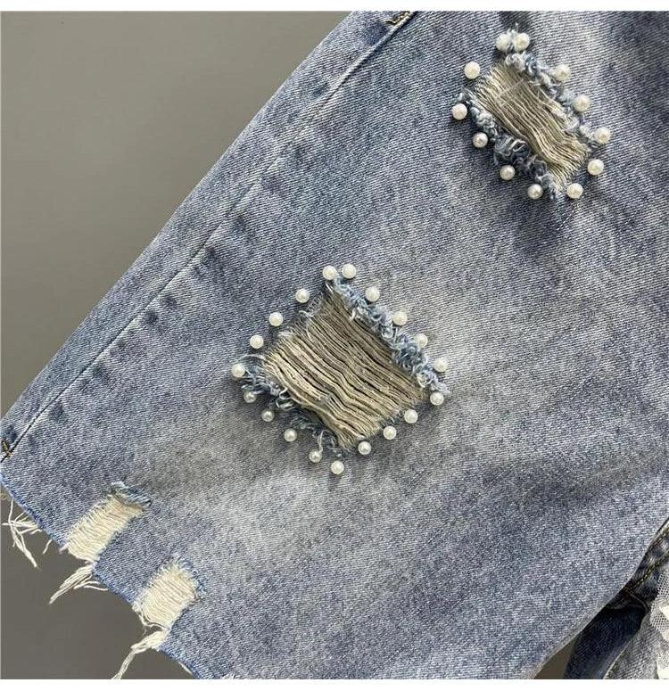 Pantaloncini di jeans con foro sfilacciato floreale con perline alla moda Pantaloncini casual estivi da donna a vita alta in tinta unita stile coreano