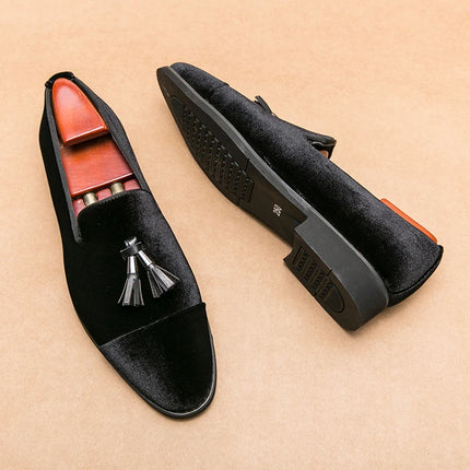 Mocassini verdi in pelle scamosciata di marca di lusso da uomo slip-on nappa scarpe da sposa in morbida pelle appartamenti scarpe da uomo scarpe casual scarpe in pelle nabuk