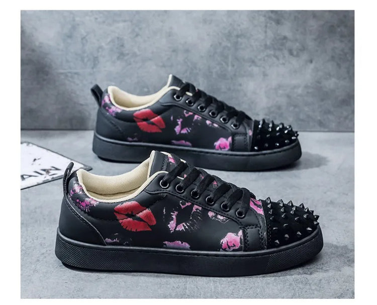 Fashion Trend Couples Casual Sneakers Red Sole Rivet Board Shoes for Men High Quality Man's Leather Sneakers for Men Women Shoes