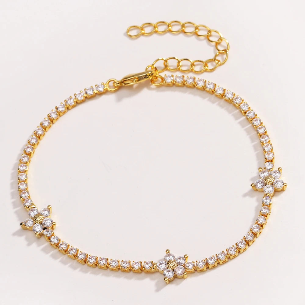 Moda estiva Blu Verde Rosso Fiore bianco Cubic Zirconia Fascino di cristallo CZ Collana a catena da tennis per donne Eleganti gioielli da festa