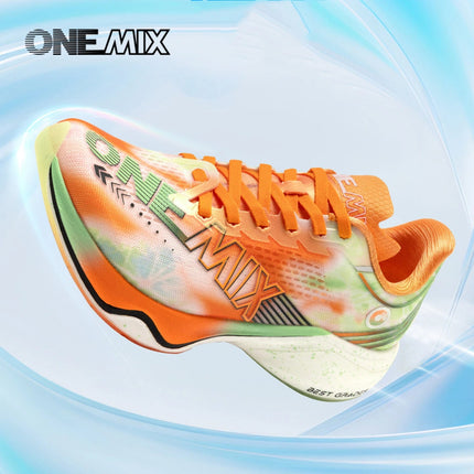Scarpe da Corsa ONEMIX Marathon con Piastra in Carbonio, Supporto Professionale Stabile, Ammortizzazione, Ultra-leggere e Reattive per Uomo PlatiNum
