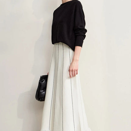 Amii Women's Skirt 2025 Winter New Knitting Striped Tassel A-Line Skirts For Women Versatile Loose Clothing Ladies 12544168 PlatiNum