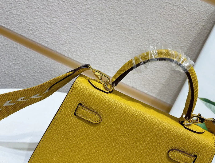 Women's handbag Bag for Woman of Genuine Leather in Gold or Silver Buckle Designer Bag Women's bag Luxury brand bag Shoulder ba PlatiNum