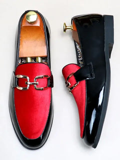 Scarpe in pelle da uomo alla moda Mocassini da sposa per feste Mocassini con bottoni in metallo Uomo Slip-on Comodo da guida Popolare Club Flats