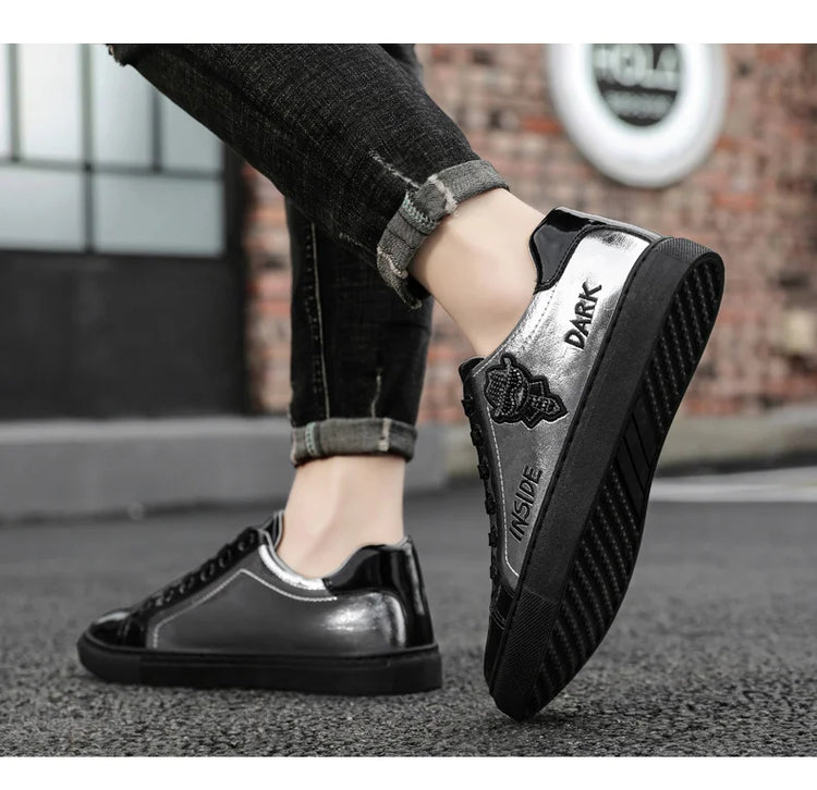 Men Casual Shoes Patent Leather Flats Skate Men Cool Driving Shoes Male Walking Shoes Sneakers Dress Trend the Latest Leisure