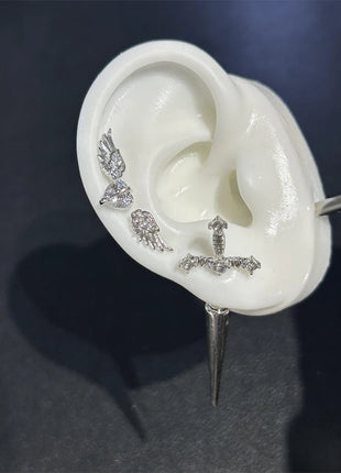New Fashion Love Wings Cross Acciaio inossidabile Osso dell'orecchio Chiodo Zircone lucido Orecchino con filo alla moda per le donne Accessorio per piercing al corpo platinumshop