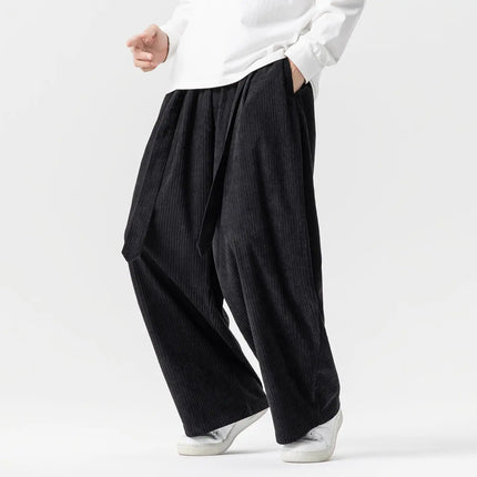 Pantaloni di velluto a coste da uomo 2025Autunno Inverno Caldo Casual Pantaloni comodi Stili giapponesi Harun Pantaloni da uomo oversize a gamba larga in tinta unita