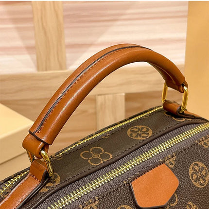Women's handbag 2025 new autumn and winter designer shoulder crossbody bag, fashionable and high-end pillow bag PlatiNum