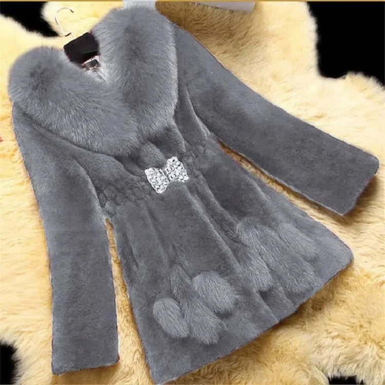 Oversize Women's Winter Plush Coat Female Thick Fur Warm Jackets 2024 New V-neck Faux Fur Collar Clothes Comfort Furry Coats
