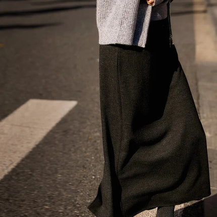 Birdtree Cashmere Silk Blended Skirt For Woman,Elastic Waist Long Skirts,Rear Slit,Commuting Style,2025 Autumn Winter D5N418JF PlatiNum