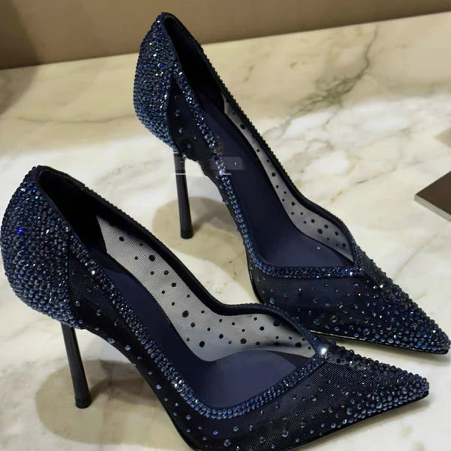 Scarpe col tacco alto a punta tempestate di diamanti in maglia blu con scarpe di cristallo con tacchi fini, nuove scarpe singole in pizzo scavato con tacco sottile platinumshop