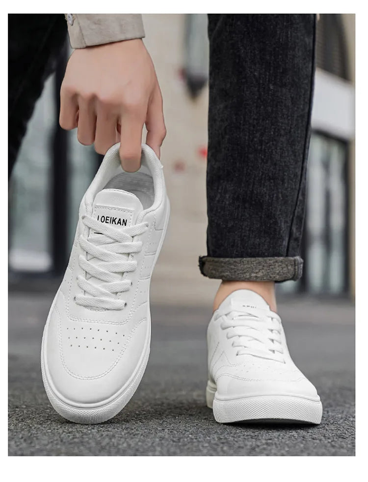 Men Classic Leather Skate Shoes Lace Up Flat Casual Sneakers Non Slip Daily Walking Footwear Black White 2 Colors