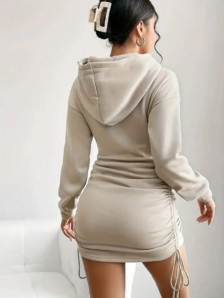Abito corto da donna 2026, nuovo modello casual a maniche lunghe, tinta unita, con cappuccio, adatto