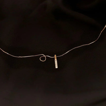 925 Sterling Silver Necklace Personality Charm Geometric Shape Pendant Choker Birthday Party Gift for Women Exquisite Jewelry PlatiNum