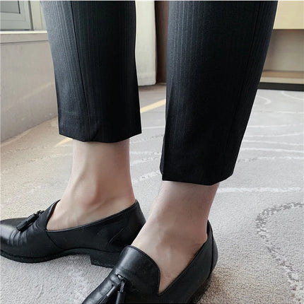 Pantaloni da abito da uomo primavera autunno Moda stile britannico Business Office Pantaloni eleganti da uomo Pantaloni da uomo slim fit a righe di alta qualità