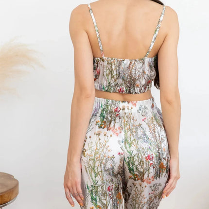 Nuovo pigiama di seta in raso per le donne Set di indumenti da notte con stampa floreale Sexy scollo a V senza maniche Top da notte Pigiama Abbigliamento per la casa Pigiama