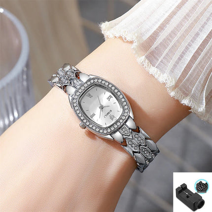Orologio al quarzo moda donna placcato oro di lusso Semplice cinturino con fibbia di qualità per orologio da lavoro in acciaio inossidabile a forma di botte di Roma platinumshop