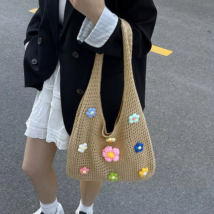 New Women's Versatile Braided Shoulder Bag, Simple and Casual for Holidays and the Beach, with Internal Compartments