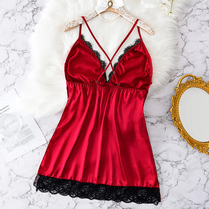 Luxe Plus - Chemise in raso rosso taglia: intricati accenti di pizzo nero, design a V profondo per un fascino romantico ed elegante. biancheria intima sexy calda