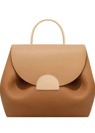 Mini borsa a mano in pelle martellata con chiusura a piega arrotondata, manico corto e tracolla rimovibile per l'uso quotidiano