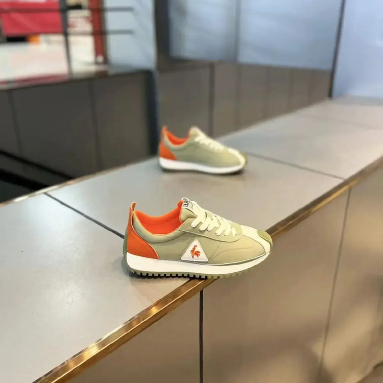 Men's sports shoes breathable soft sole lightweight Korean style all-match casual spring and summer shoes 2025 new