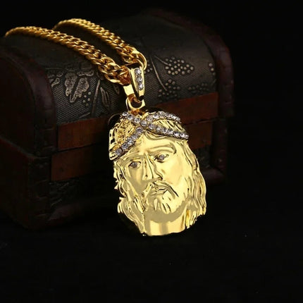 Vintage Christian Ice Crystal Jesus Head Pendant Necklace for Men and Women Cross Catholic Amulet Jewelry PlatiNum