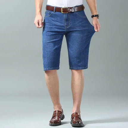Pantaloncini di jeans da uomo nuovi estivi Moda colore chiaro Casual allentato multi-tasca pantaloni dritti da cinque minuti pantaloncini elastici al ginocchio