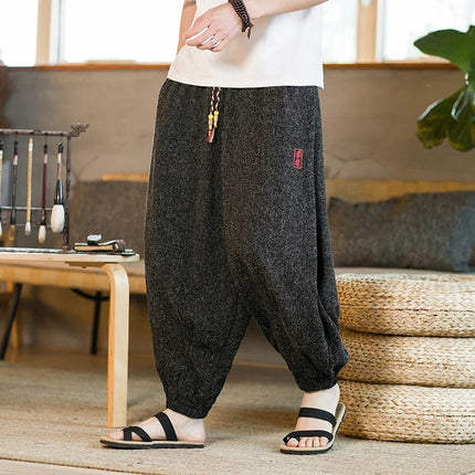 Pantaloni da jogging in seta di ghiaccio da uomo pantaloni casual stile Harajuku cinese da uomo pantaloni sportivi Harlem allentati ricamati streetwear 5XL