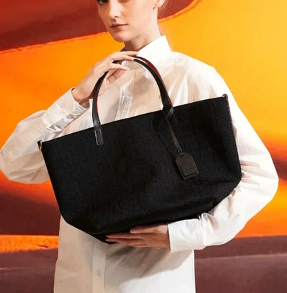 Borse da donna eleganti Borsa di design di grande capacità Borsa a tracolla classica in tinta unitaBorsa tote da viaggio Carolina Herrera