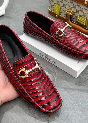 Scarpe Casual da uomo in pelle verniciata di alta qualità scarpe da guida di marca mocassini con motivo a coccodrillo maschile per scarpe basse mocassino da uomo