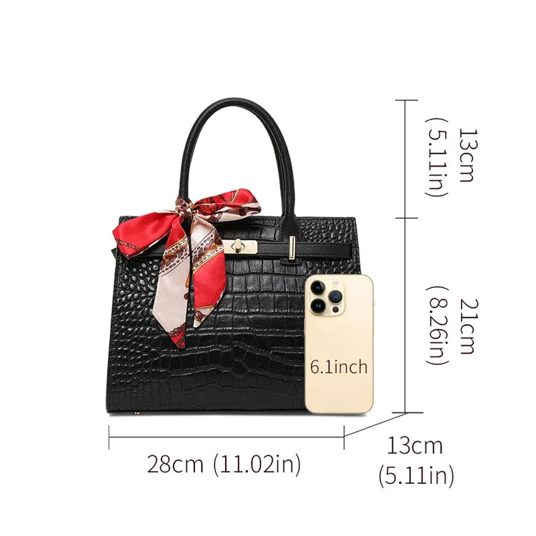 Borsa a Mano in Ecopelle Lucida Effetto Coccodrillo con Fiocco in Seta Stampata e Chiusura a Girello in Metallo, Borsa a Tracolla da Donna con Manico Superiore