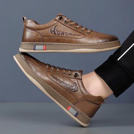 Scarpe casual da uomo alla moda Scarpe semplici da uomo retrò in vera pelle Scarpe da lavoro formali eleganti per pendolari Mocassini con consegna gratuita