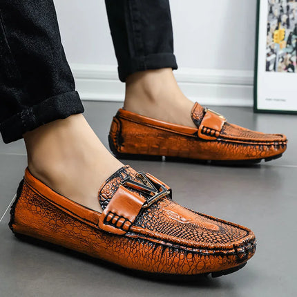 Nuove Scarpe Casual da Uomo Slip-On con Suola Morbida 2026, Stile Britannico Versatile e di Tendenza, Mocassini Comodi e Abbinabili a Tutto