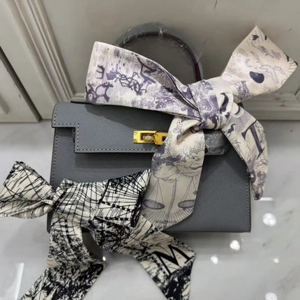 Women's bag Luxury brand bag Shoulder bag Women's handbag Bag for Woman of Genuine Leather in Gold or Silver Buckle Designer Bag PlatiNum