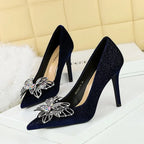 BIGTREE Scarpe Designer Nuove donne Décolleté Strass Farfalla Nodo Punta a punta Flock 10CM Tacchi sottili Scarpe da donna mature super alte
