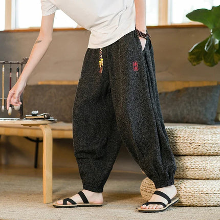Pantaloni da jogging in seta di ghiaccio da uomo pantaloni casual stile Harajuku cinese da uomo pantaloni sportivi Harlem allentati ricamati streetwear 5XL