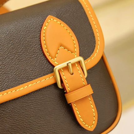 Borsa a tracolla da donna spaziosa e leggera in microfibra effetto pelle, perfetta per il weekend, lo shopping al supermercato e l'uso quotidiano.